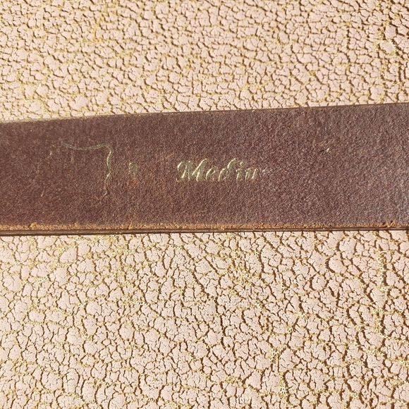 Perry Ellis Geniune Leather belt gold buckle sz 34.5" Tan Carmel - Picture 7 of 12